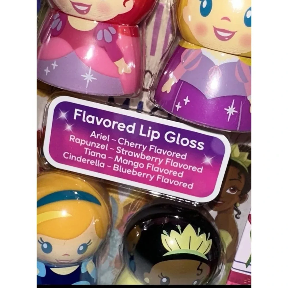 Disney Princess Flavored Lip Gloss Set 4 Pack Ariel Rapunzel Cinderella Tiana